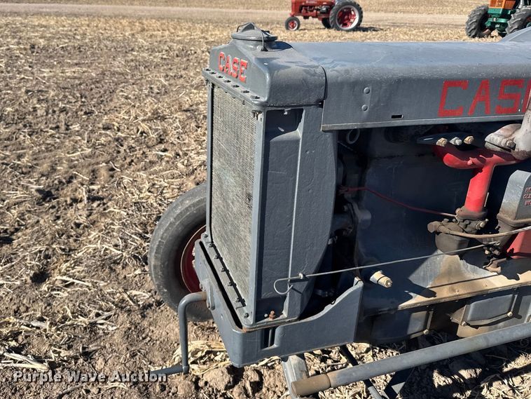 image for item FB0897 Case C tractor