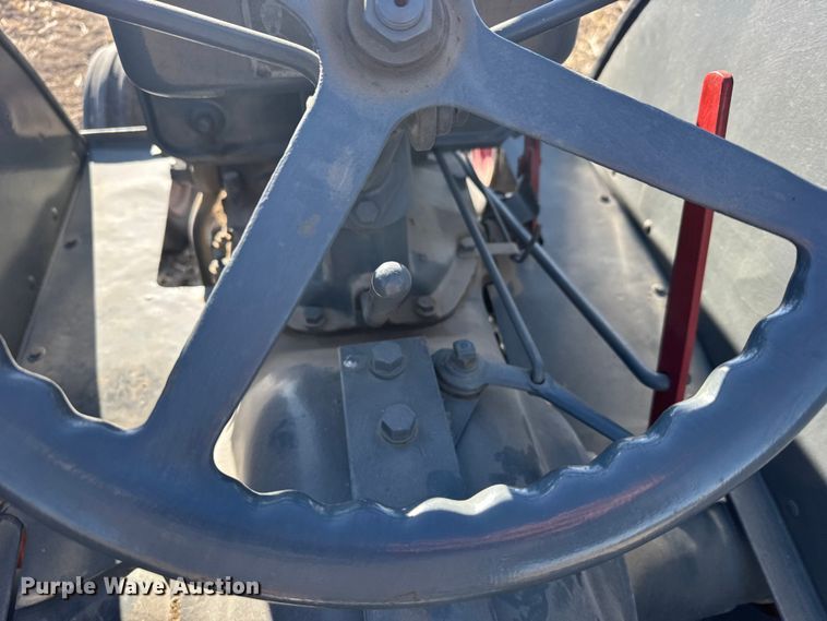 image for item FB0897 Case C tractor