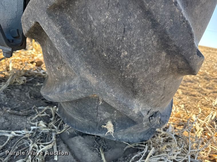 image for item FB0897 Case C tractor