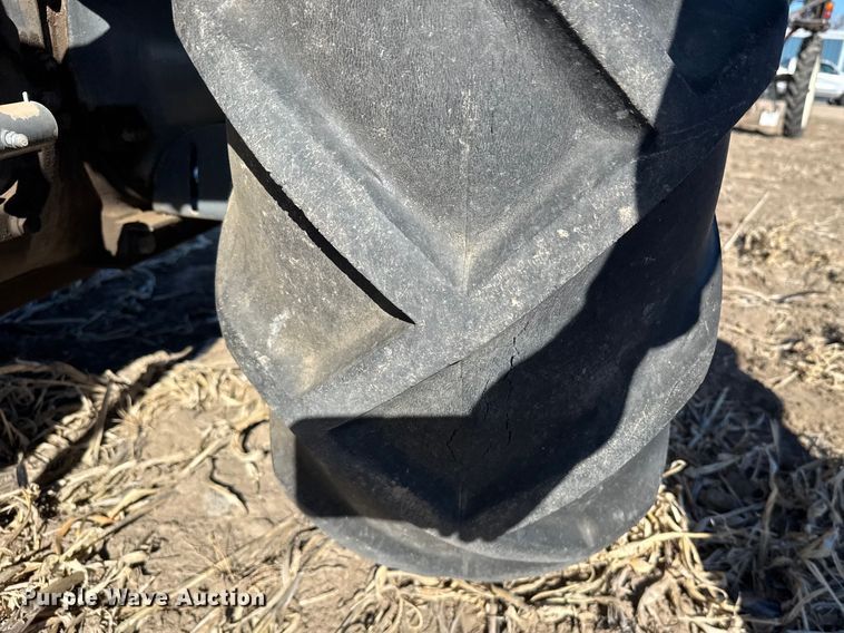 image for item FB0897 Case C tractor