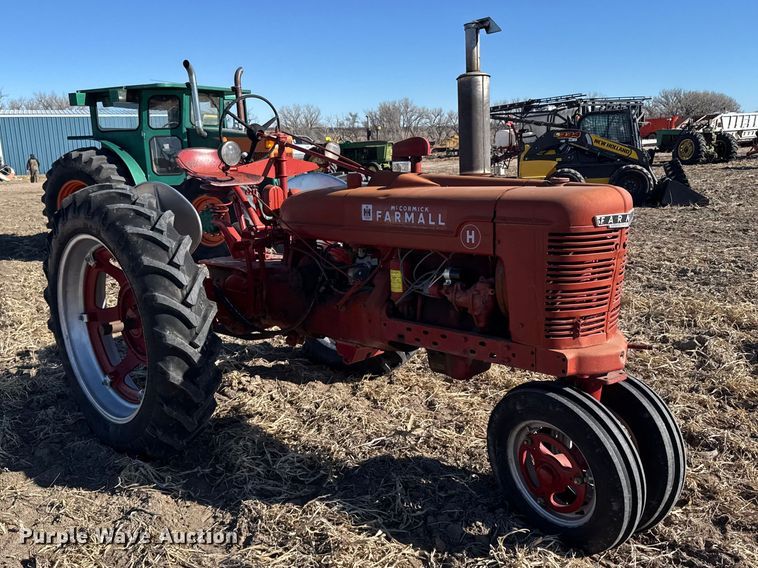 image for item FB0898 1945 International Harvester Farmall H tractor