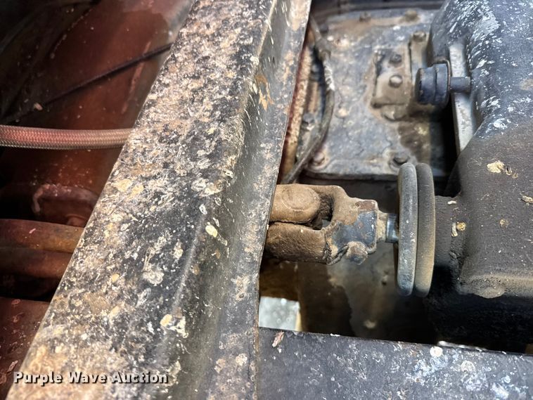 image for item FB0899 1967 International CO4000 grain truck