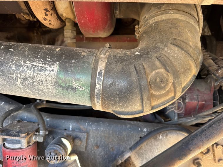 image for item FB0899 1967 International CO4000 grain truck