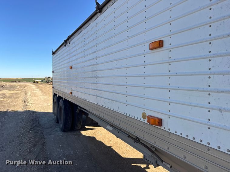 image for item FB0905 1994 Timpte grain trailer