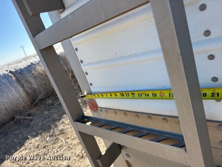 image for item FB0905 1994 Timpte grain trailer