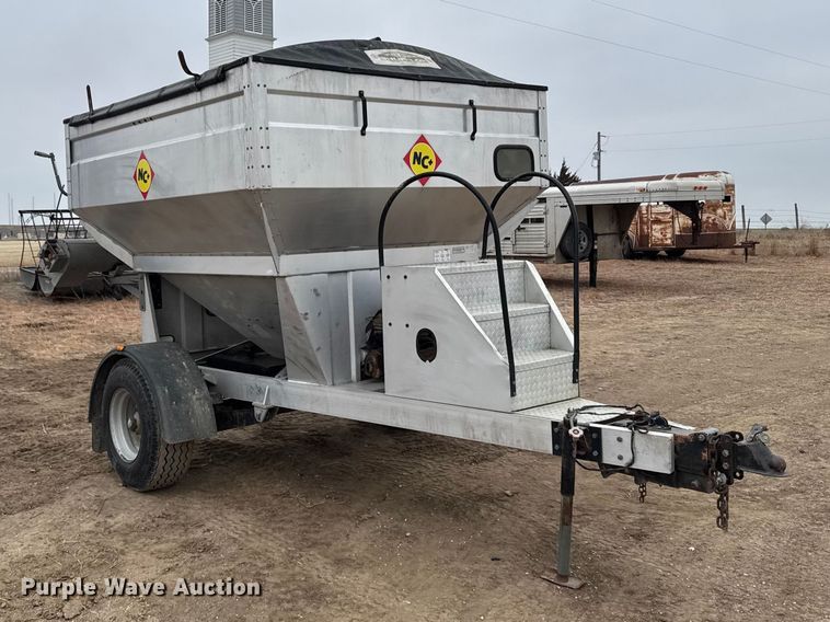 image for item FB0928 Brent GYC-150 seed tender