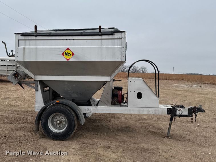 image for item FB0928 Brent GYC-150 seed tender