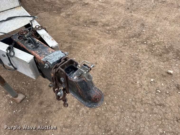 image for item FB0928 Brent GYC-150 seed tender