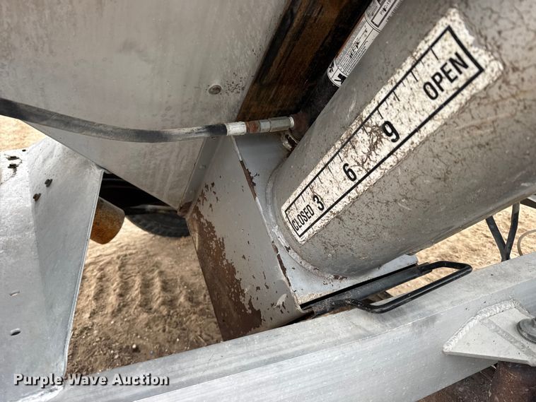 image for item FB0928 Brent GYC-150 seed tender