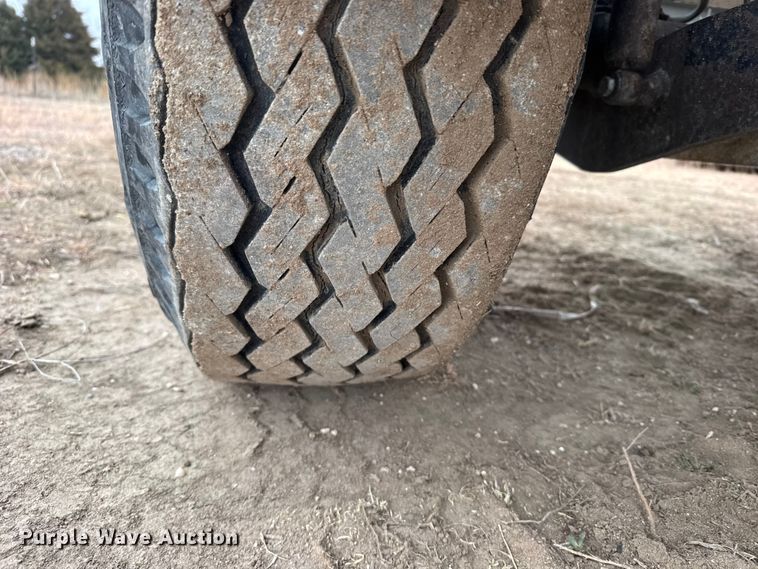 image for item FB0928 Brent GYC-150 seed tender