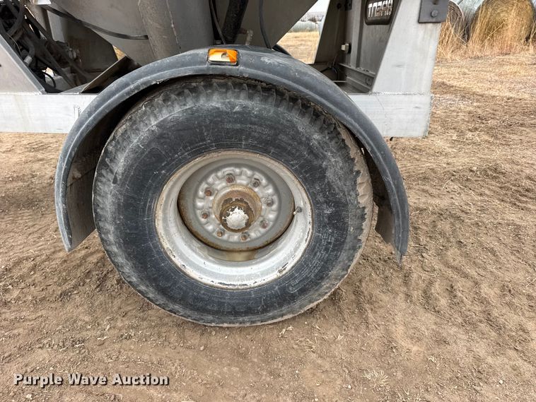 image for item FB0928 Brent GYC-150 seed tender