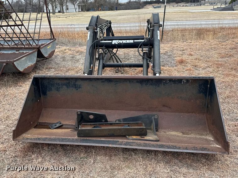 image for item FB0929 Koyker 510 loader bucket