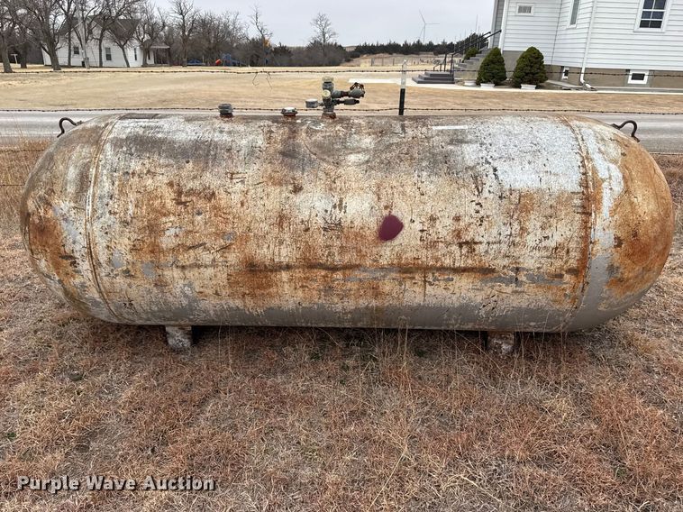 image for item FB0930 Propane tank