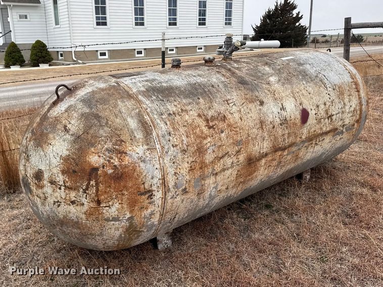 image for item FB0930 Propane tank