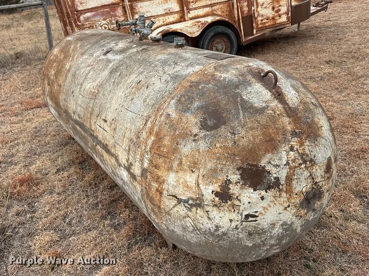 image for item FB0930 Propane tank
