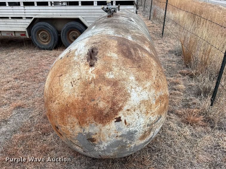 image for item FB0930 Propane tank