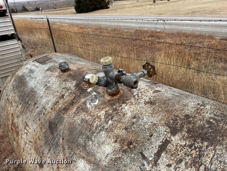 image for item FB0930 Propane tank