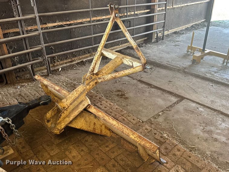 image for item FB0937 Ford 784 three point blade