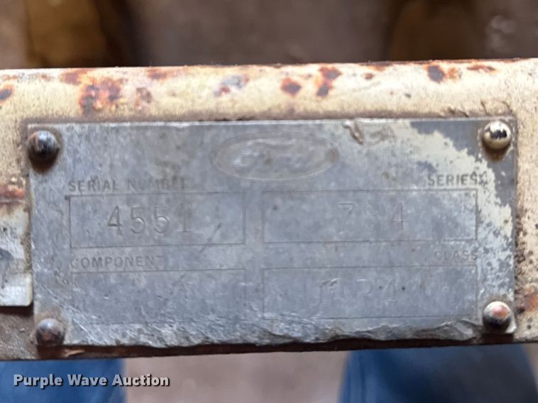 image for item FB0937 Ford 784 three point blade