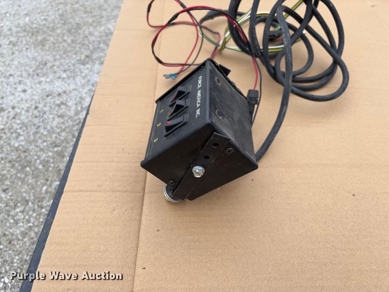 image for item FB3159 A.L. Buseman rock picker