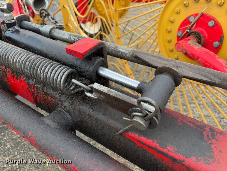 image for item FB3176 RTV H hay rake