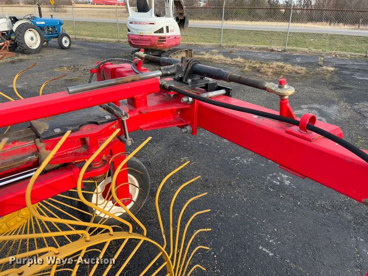 image for item FB3176 RTV H hay rake