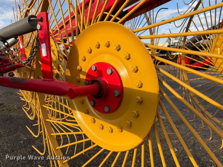 image for item FB3176 RTV H hay rake