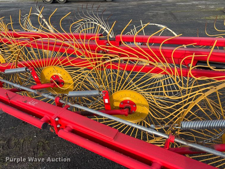 image for item FB3176 RTV H hay rake