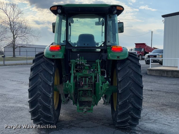 image for item FB3178 2016 John Deere 6120E MFWD tractor