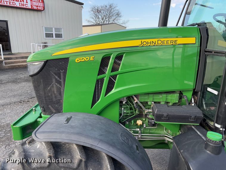 image for item FB3178 2016 John Deere 6120E MFWD tractor