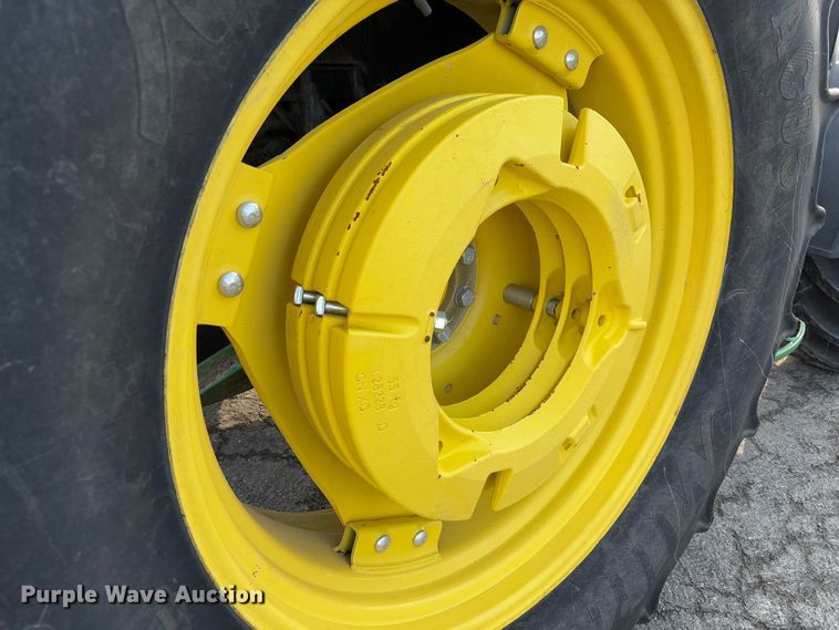 image for item FB3178 2016 John Deere 6120E MFWD tractor