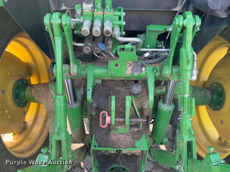 image for item FB3178 2016 John Deere 6120E MFWD tractor