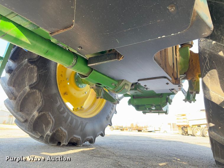 image for item FB3178 2016 John Deere 6120E MFWD tractor