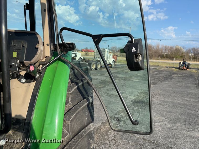 image for item FB3178 2016 John Deere 6120E MFWD tractor