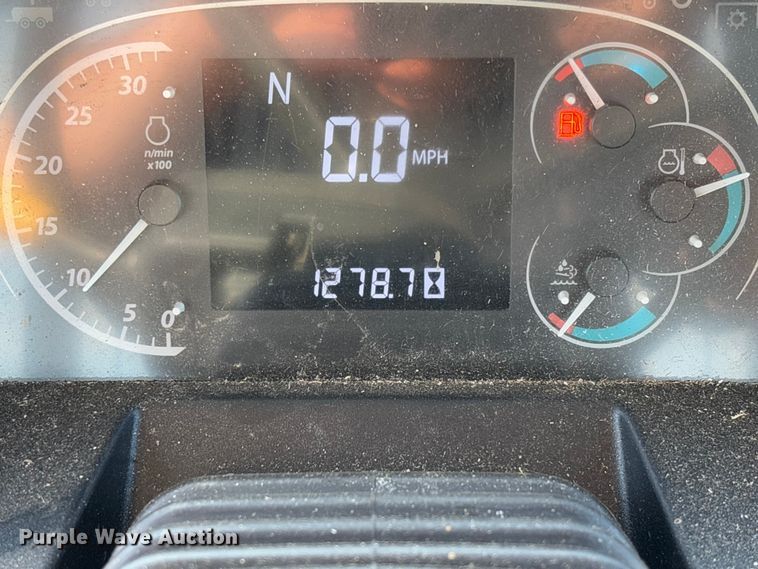 image for item FB3178 2016 John Deere 6120E MFWD tractor