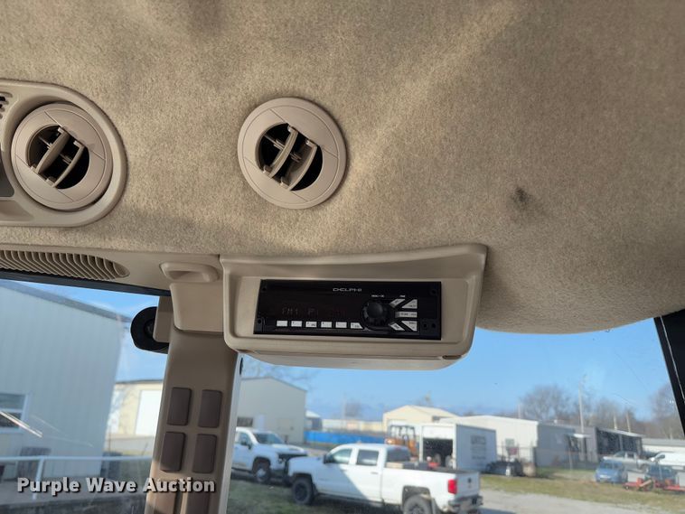 image for item FB3178 2016 John Deere 6120E MFWD tractor