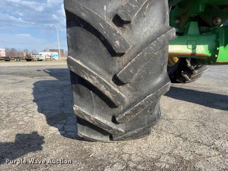 image for item FB3178 2016 John Deere 6120E MFWD tractor