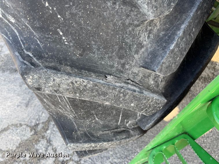 image for item FB3178 2016 John Deere 6120E MFWD tractor