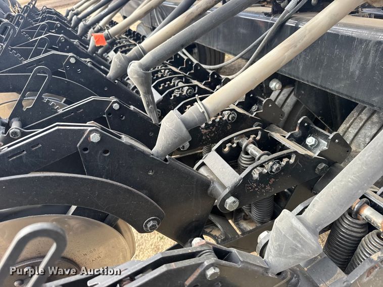 image for item FB6969 CrustBuster 4000 grain drill