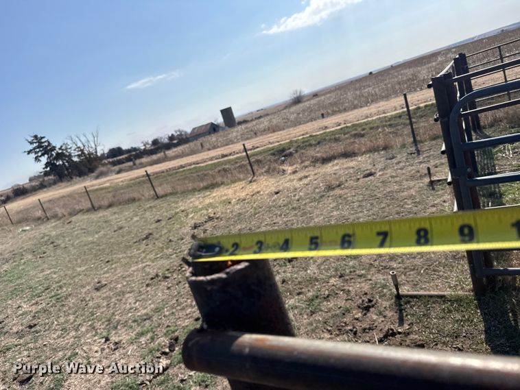 image for item FB6978 Cattle panels