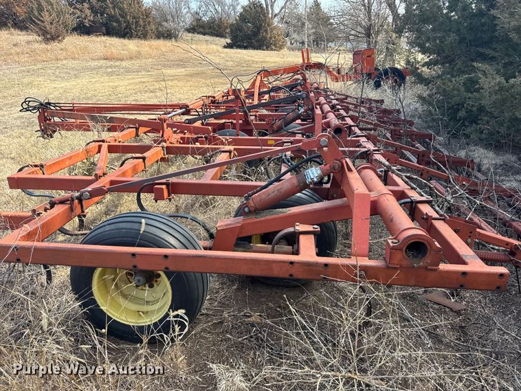 image for item FB6979 Sunflower field cultivator
