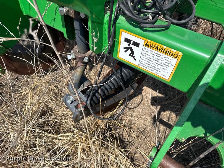 image for item FB6980 2015 John Deere 2100 in-line ripper