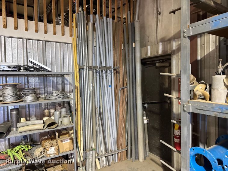 image for item FB6989 Pipe