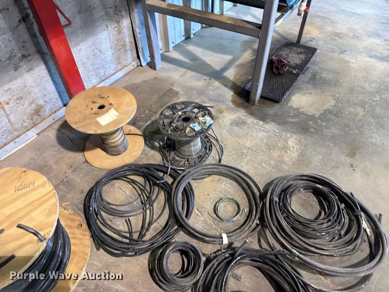 image for item FB6996 Wire