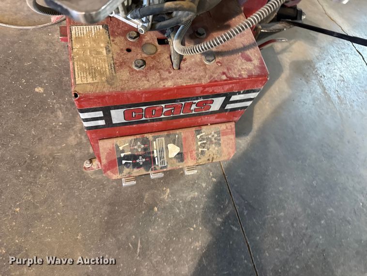 image for item FB7000 Coats RC-45 tire machine