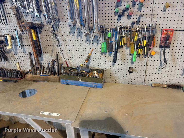 image for item FB7001 Tools