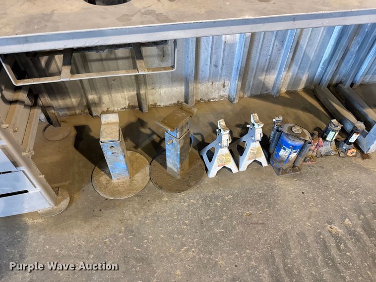 image for item FB7001 Tools