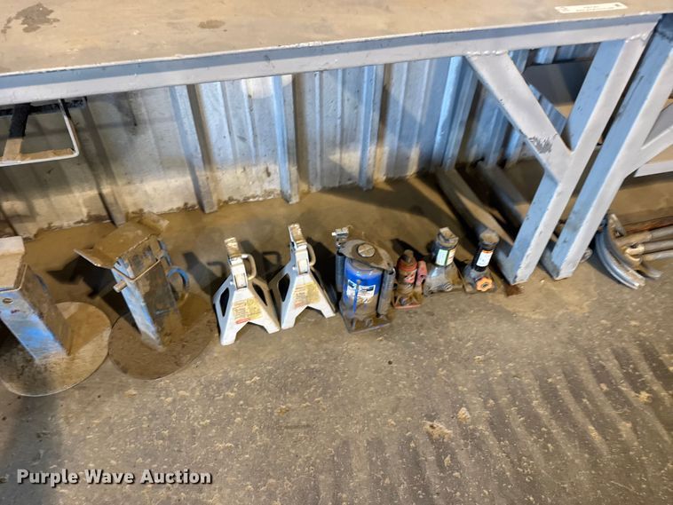 image for item FB7001 Tools