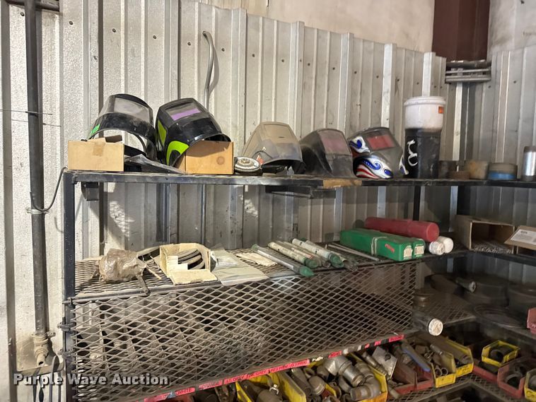 image for item FB7003 Miller Millermatic 252 welder