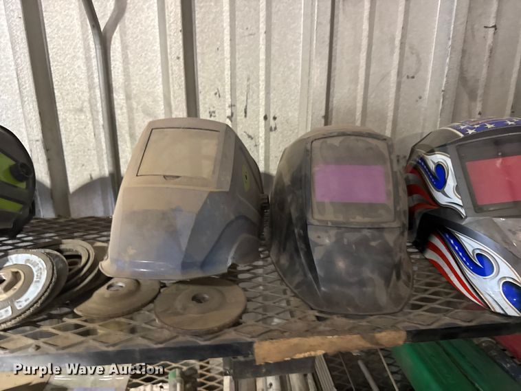 image for item FB7003 Miller Millermatic 252 welder